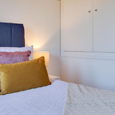 Cosy Two Bedroom House - Chelmsford - Free Parking And Wifi Εξωτερικό φωτογραφία