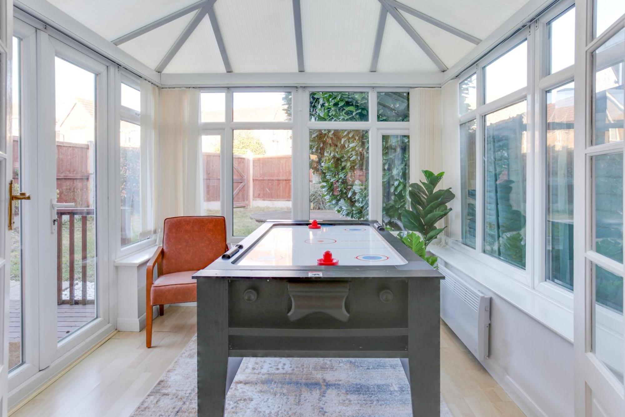 Cosy Two Bedroom House - Chelmsford - Free Parking And Wifi Εξωτερικό φωτογραφία
